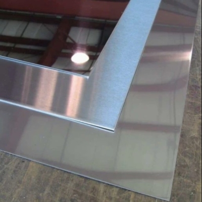 Plancha de acero inoxidable laminada en caliente de brillo especular para productos eléctricos